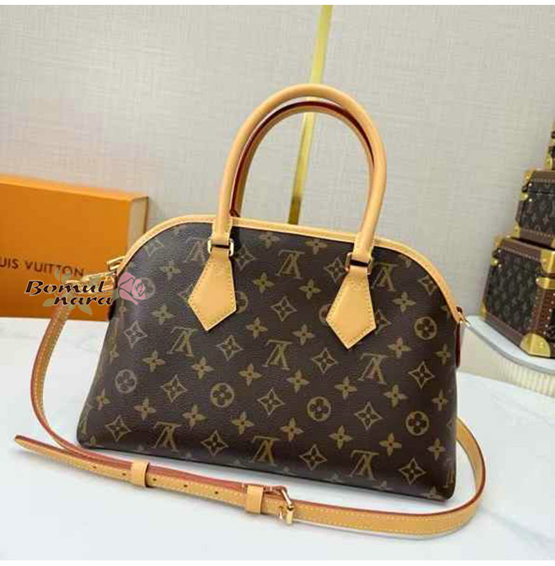 1a3ecb08572b3babce97a81fb8193805_1758183259_2449.jpg