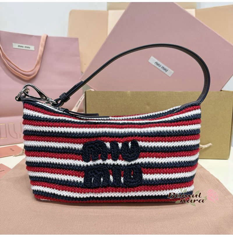 efcf34d430910e8df92c13fe3a68bc36_1787556408_8319.jpg