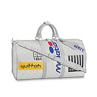 LOUIS VUITTON-M11596 루이비통 블랙 브러시드 모노그램 키폴 반둘리에 50