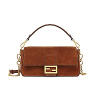 [스페셜오더]FENDI-8BR600 펜디 블랙 FF 페이던트 미디엄 바게트 백