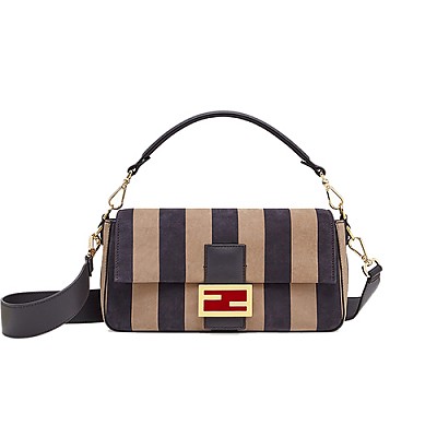 [스페셜오더]FENDI-8BR600 펜디 블랙 FF 페이던트 미디엄 바게트 백