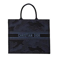 [스페셜오더]CHRISTIAN DIOR-M1286 디올 블루 Toile de Jouy Reverse 자수 DIOR BOOK TOTE 백