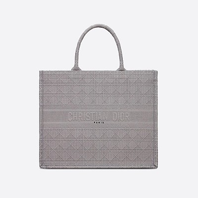 [스페셜오더]DIOR-M1286ZA 크리스찬 디올 블루 멀티 컬러 어라운드 더 월드 자수 BOOK TOTE 백