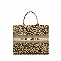 [스페셜오더]DIOR-M1286ZA 크리스찬 디올 블루 멀티 컬러 어라운드 더 월드 자수 BOOK TOTE 백