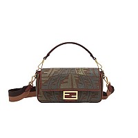 [스페셜오더]FENDI-8BR600 펜디 블랙 FF 페이던트 미디엄 바게트 백