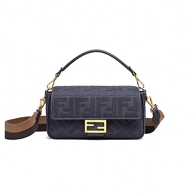 [스페셜오더]FENDI-8BR6008 팬디 톤온톤 위브 장식 인디고 바게트백