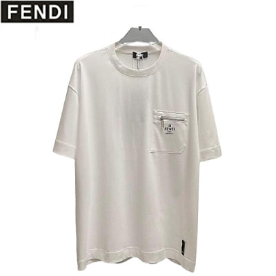 FENDI-05305 펜디 블랙 지퍼 포켓 장식 티셔츠 남성용