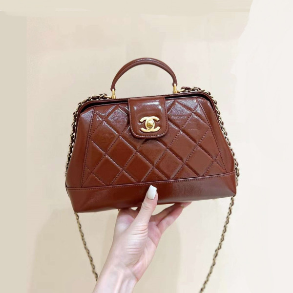 CHANEL-AS4959 샤넬 공방 브라운 스몰 탑 핸들 닥터 백 23.5cm