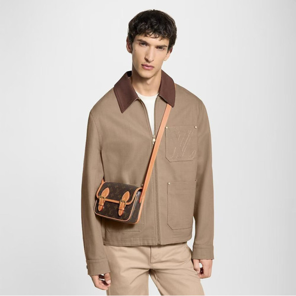 [스페셜오더]LOUIS VUITTON-M26805 루이비통 모노그램 사첼 웨어러블 월릿 남녀공용