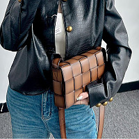 [스페셜오더]BOTTEGA VENETA-708768 보테가 베네타 블랙 인트레치오 위빙 카세트백 23CM