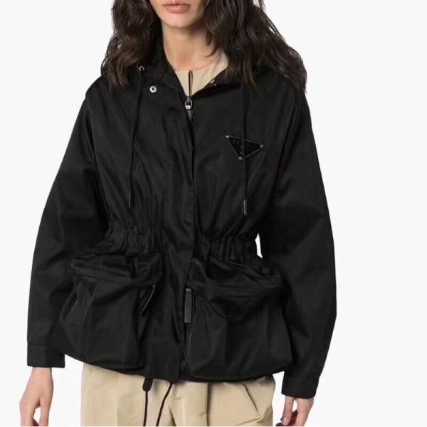PRADA-032403 프라다 26년 신상 카고 스타일 점퍼 블랙 여성용