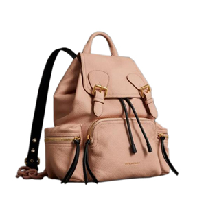 [스페셜오더]BURBERRY-4068951 버버리 블랙 로고 프린트 Rucksack 럭색 라지 백팩