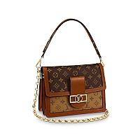 [스페셜오더]LV-M25050 루이비통 화이트 카프스킨 도핀 소프트 MM