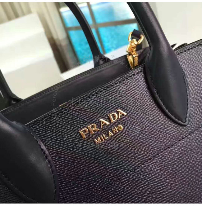 prada-1030-006.jpg