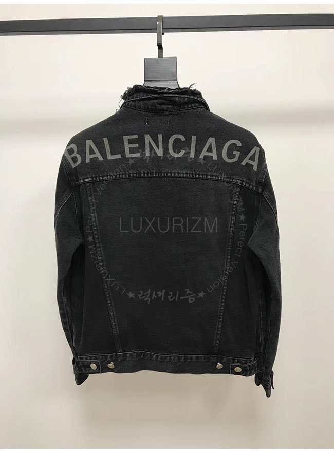 balenciaga1-1031-4.jpg