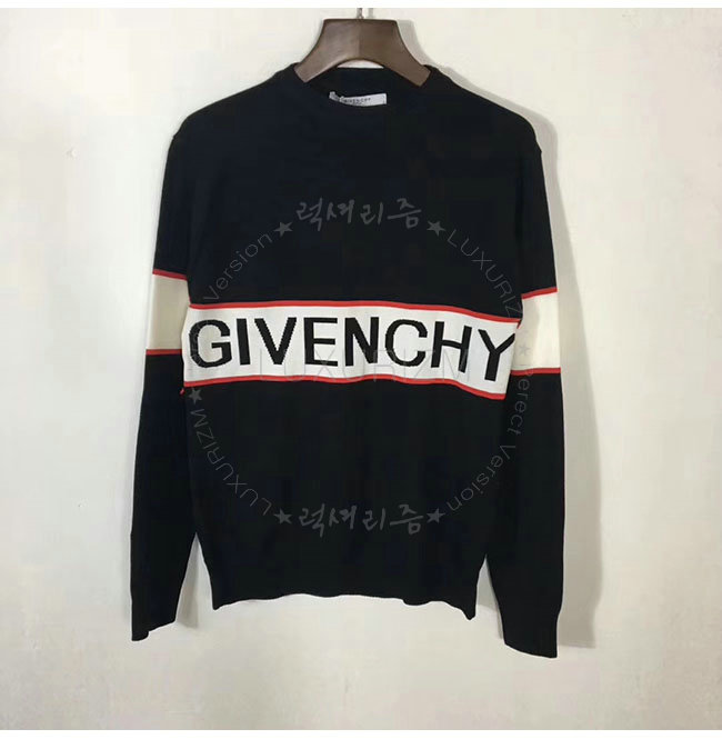 givenchy4-1114-2.jpg