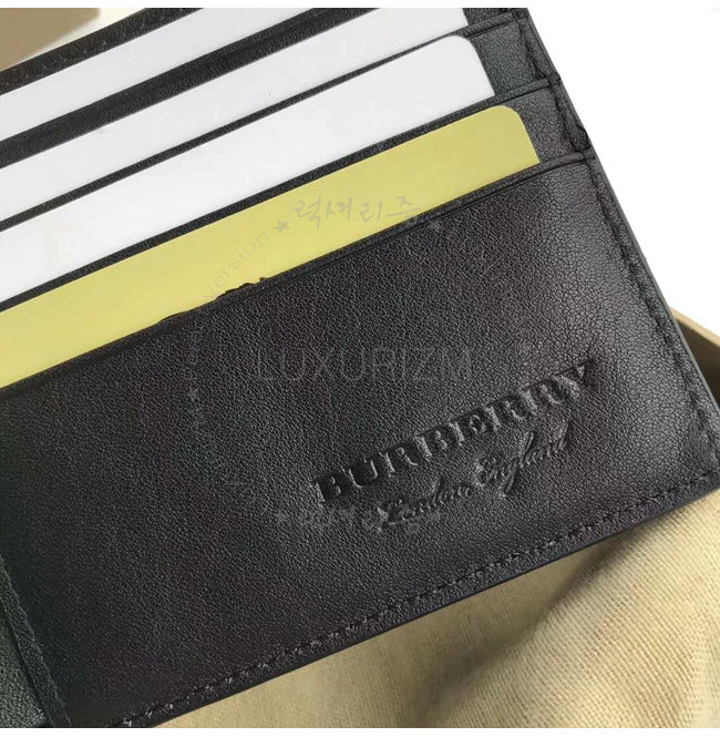 burberry1-1118-009.jpg