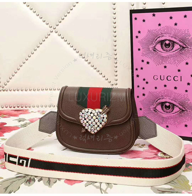 gucci-1129-002.jpg