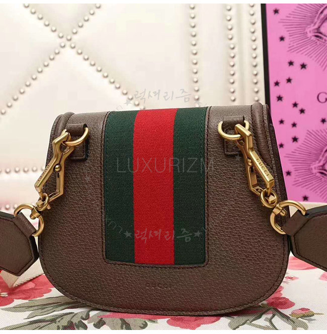 gucci-1129-005.jpg