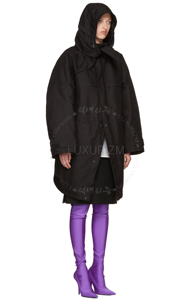 balenciaga1-1212-4.png