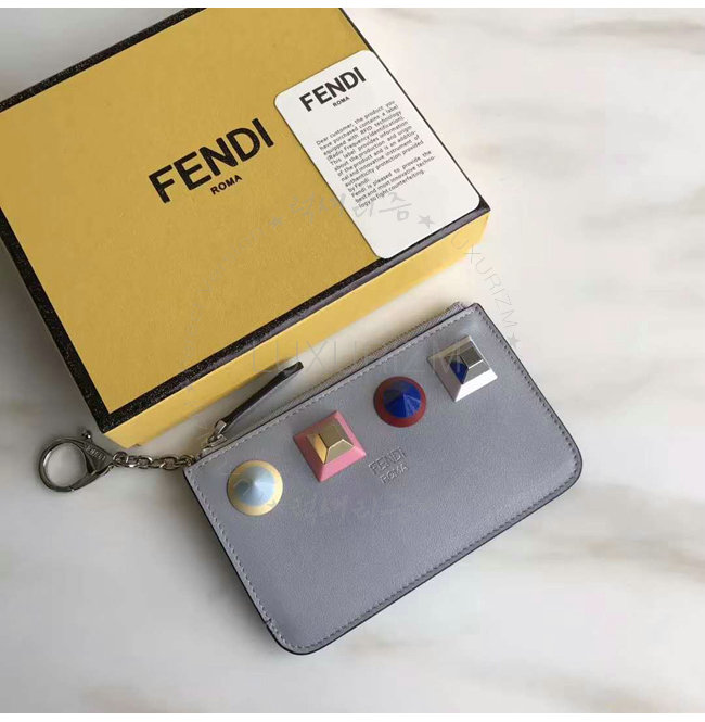 fendi3-1220-001.jpg