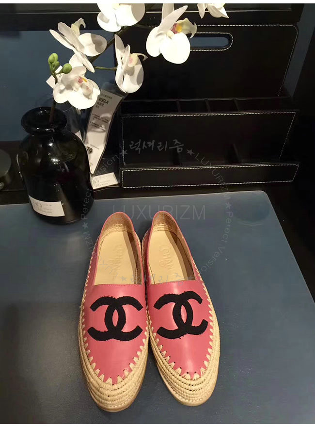 chanel1-1225-1.jpg