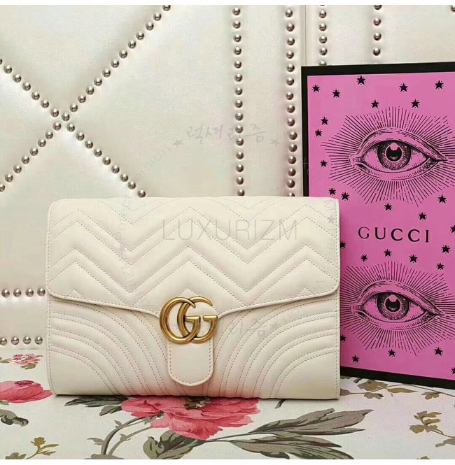 gucci-0112-002.jpg