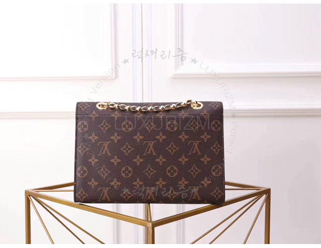 louisvuitton4-0112-003.jpg