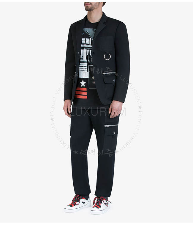 givenchy1-0119-1.png