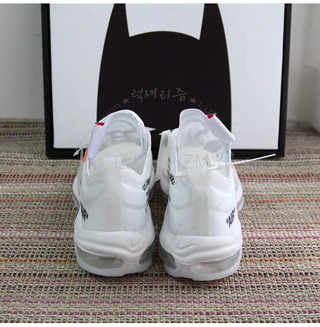 off white2-0122-8.jpg