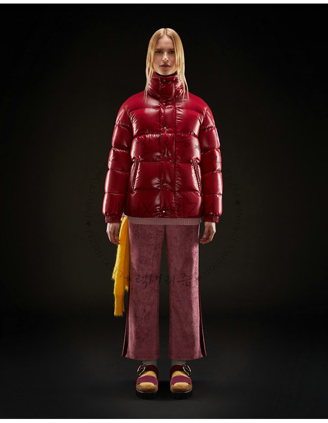 moncler1-1027-001.jpg