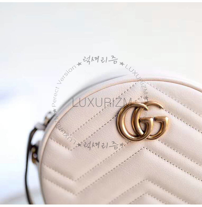 gucci-1110-008.jpg