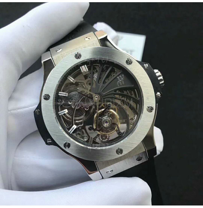 hublot-0207-003.jpg