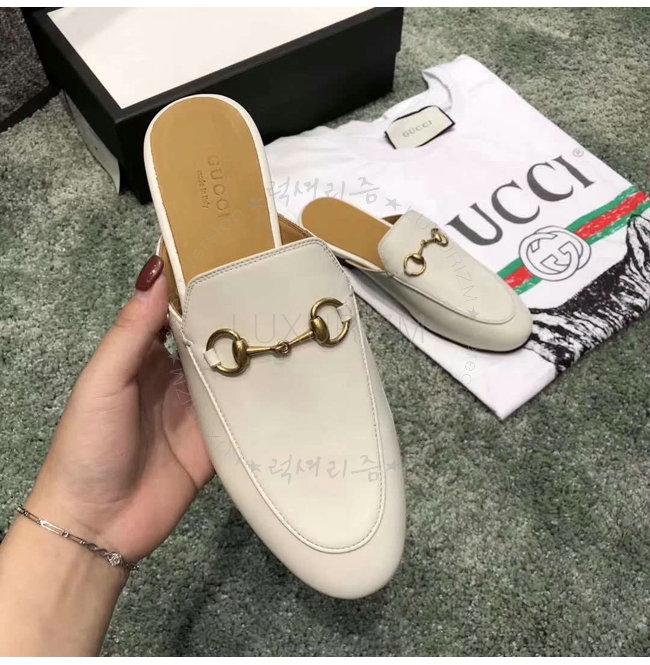 gucci-0316-005.jpg