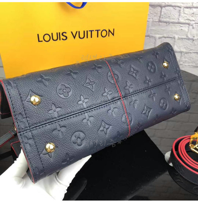 louisvuitton4-0322-003.jpg