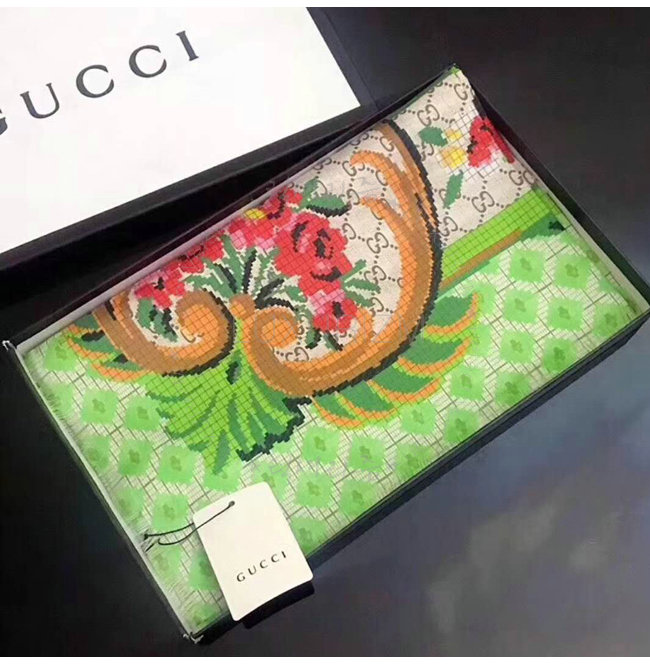 gucci2-0414-002.jpg