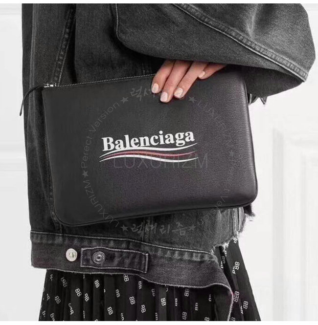 balenciaga3-0427-001.jpg