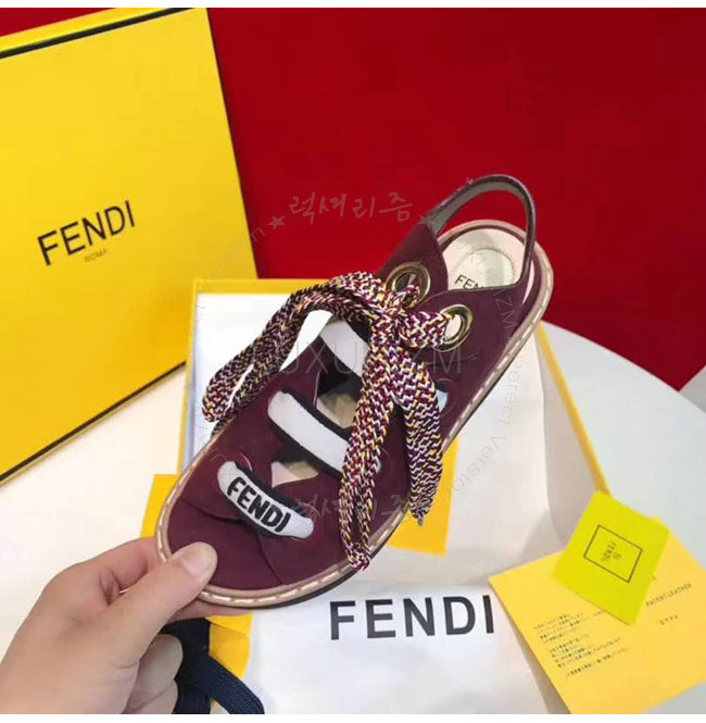 fendi2-0516-006.jpg