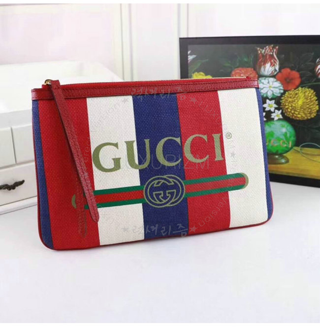 gucci-0521-003.jpg