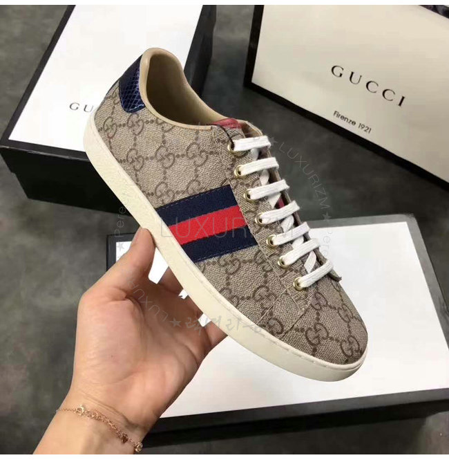 gucci-0521-005.jpg