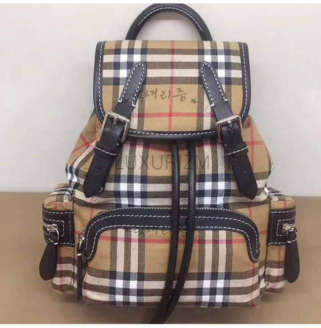 burberry1-0605-002.jpg