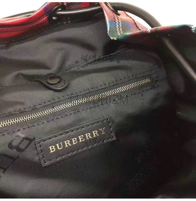 burberry8-0605-009.jpg