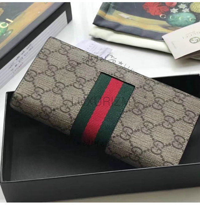 gucci1-0714-002.jpg