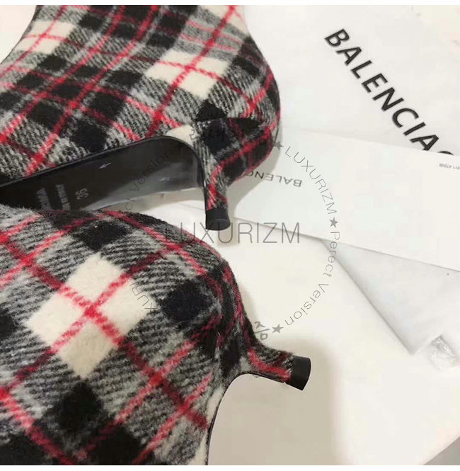 balenciaga1-0808-009.jpg