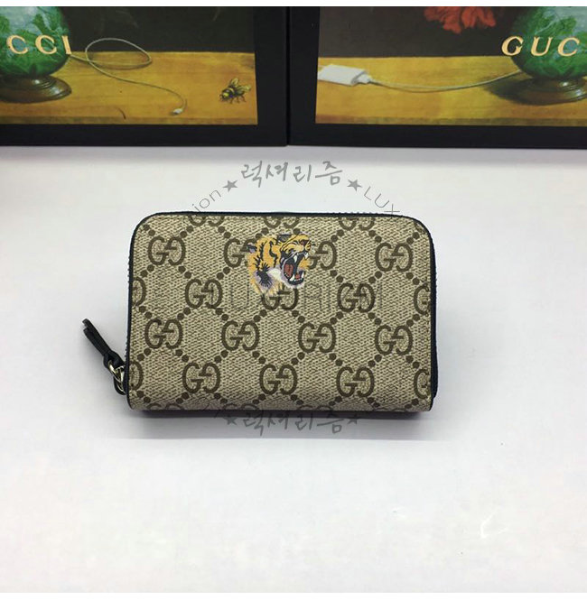 gucci1-0107-001.jpg