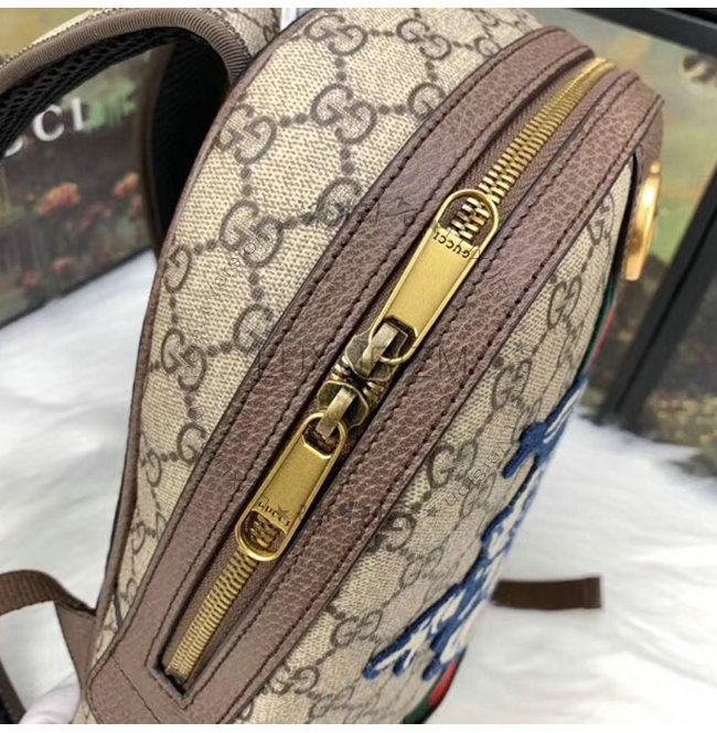 gucci-0111-009.jpg