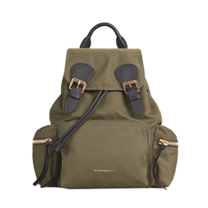 [스페셜오더]BURBERRY-4068951 버버리 블랙 로고 프린트 Rucksack 럭색 라지 백팩