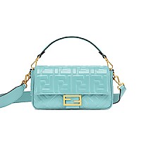 [스페셜오더]FENDI-8BR600 펜디 블랙 FF 페이던트 미디엄 바게트 백