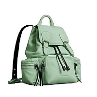 [스페셜오더]BURBERRY-4068951 버버리 라이트블루 로고 프린트 Rucksack 럭색 라지 백팩